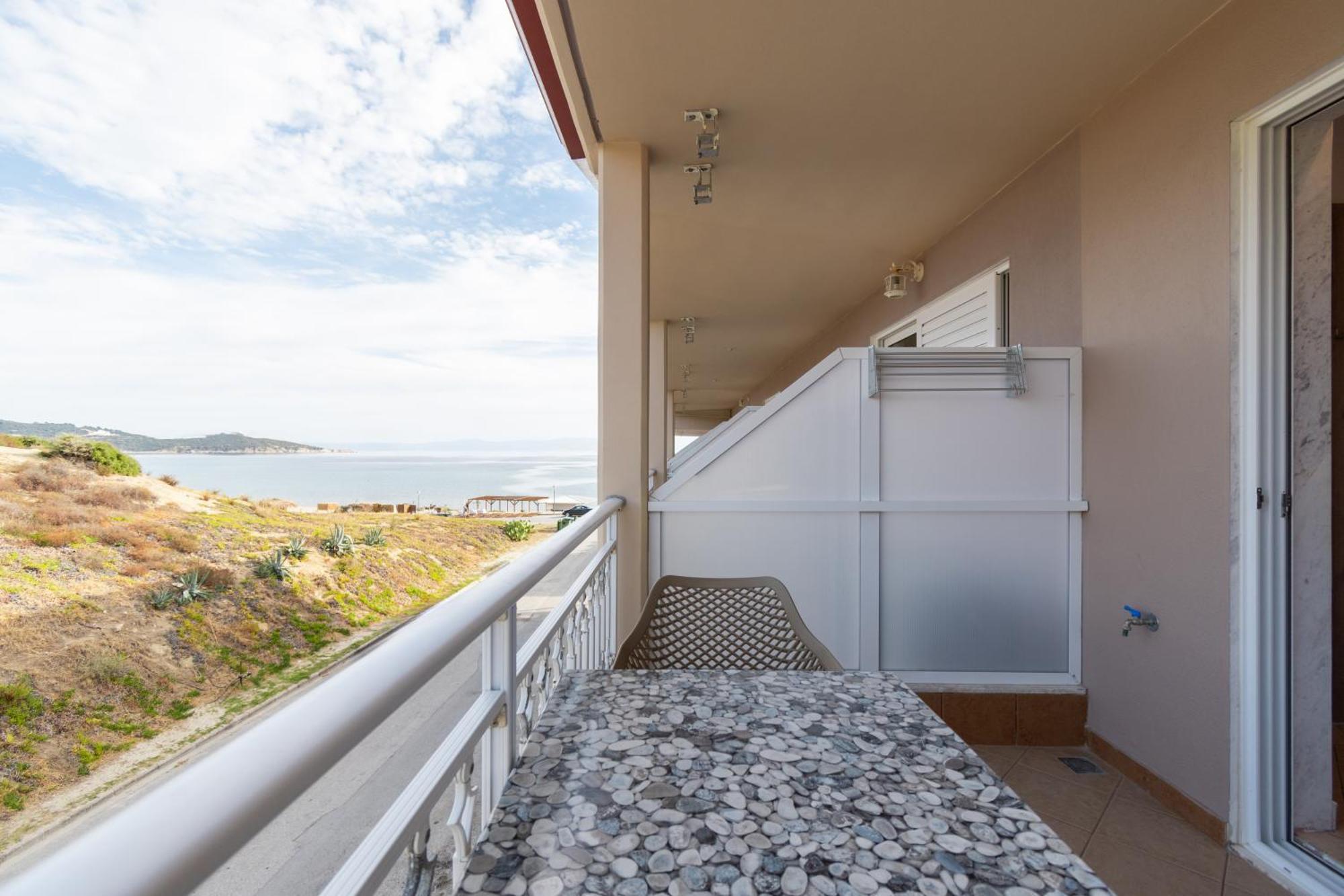 Hotel Agni On The Beach Sarti Exterior foto
