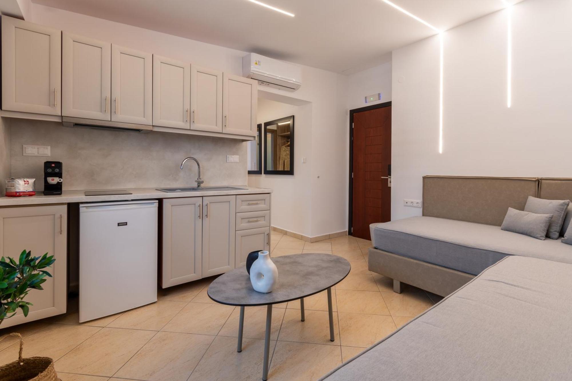 Hotel Agni On The Beach Sarti Exterior foto
